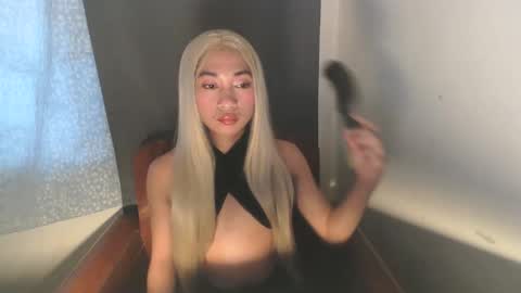 cristal1xox online show from 11-08-25, 12:33