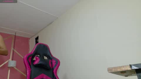 cristal_49 online show from 03-02-26, 12:45