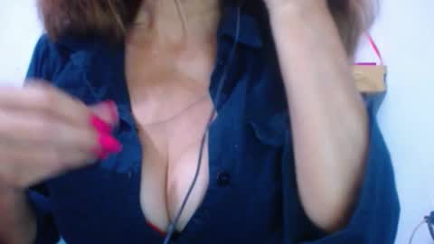 cristal_collins1 online show from 01-23-25, 11:26