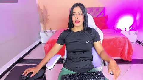 Cristal online show from 11-19-25, 10:04