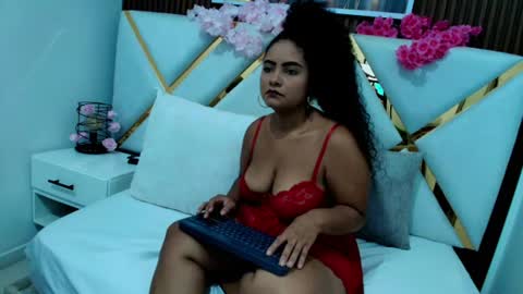 C R I S T A L online show from 07-27-26, 11:39