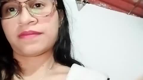 Snapshot of cristal_g19 chatting on 01-01-25, 04:29 online show from 01-01-25, 04:29