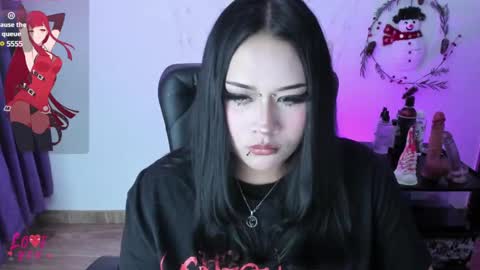 Snapshot of cristal_kosh chatting on 01-04-25, 04:22 Cris online show from 01-04-25, 04:22