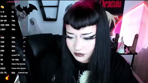 Snapshot of cristal_kosh chatting on 11-09-25, 06:06 Cris online show from 11-09-25, 06:06