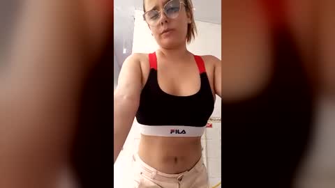 Cristal online show from 07-24-26, 07:34