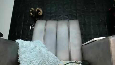 Hanna  online show from 05-28-26, 01:58
