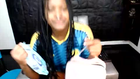 Hanna  online show from 06-08-26, 04:51