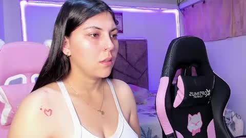 cristal_smith20 online show from 07-30-26, 12:04