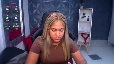 Cristal online show from 12-23-25, 12:08