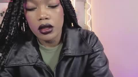 Crystalbroke  online show from 07-16-26, 06:58