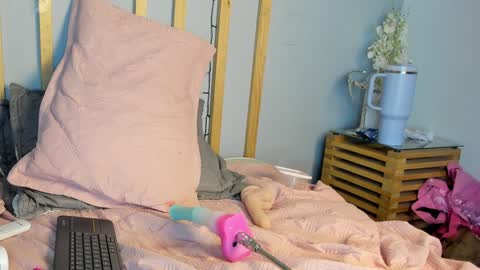 Cristal Cute  online show from 01-26-25, 05:13