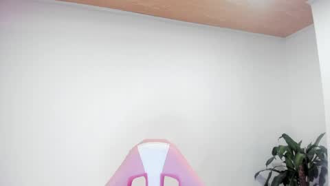 sofia online show from 03-28-26, 09:14