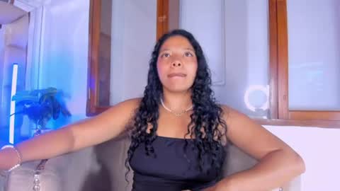 Snapshot of cristalsmithh_ chatting on 08-06-26, 02:35 cristalsmithh Brunette online show from 08-06-26, 02:35