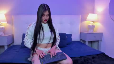 cristalssmith online show from 01-10-26, 03:52