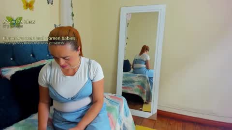 Snapshot of cristalwalker__ chatting on 10-06-25, 11:29 cristal walker online show from 10-06-25, 11:29