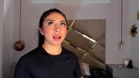  Independent Model online show from 01-26-25, 01:47