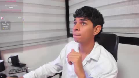 Snapshot of cristhian_slytherin chatting on 09-13-25, 05:07 cristhian online show from 09-13-25, 05:07