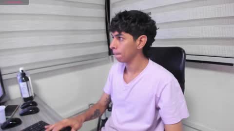 Snapshot of cristhian_slytherin chatting on 09-16-25, 04:46 cristhian online show from 09-16-25, 04:46