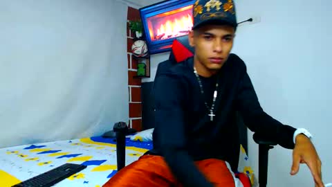 Snapshot of cristiantayron chatting on 06-01-26, 06:04 cristian online show from 06-01-26, 06:04