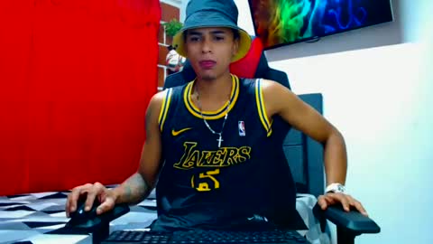 cristian online show from 07-04-26, 11:22