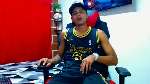 cristian online show from 07-05-26, 04:19