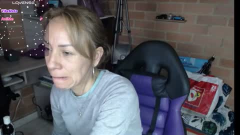 cristina online show from 06-29-26, 03:23