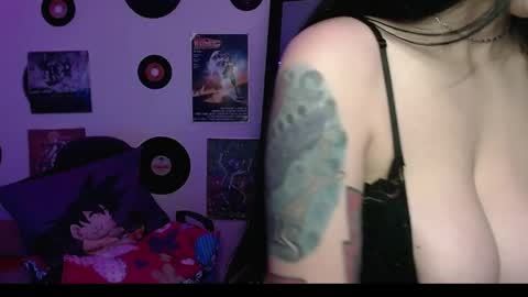 Christina online show from 05-27-26, 11:24