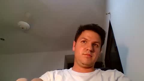 Snapshot of cristopher3042 chatting on 05-27-26, 05:04 cristopher3042 online show from 05-27-26, 05:04