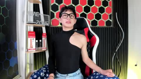 Snapshot of cristopher_wild chatting on 05-02-26, 08:47 Cristopher online show from 05-02-26, 08:47