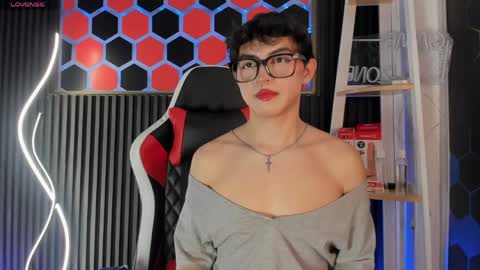 Snapshot of cristopher_wild chatting on 05-07-26, 08:58 Cristopher online show from 05-07-26, 08:58