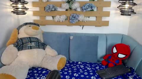Snapshot of cristopher_wild chatting on 05-17-26, 08:05 Cristopher online show from 05-17-26, 08:05
