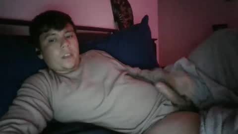 Snapshot of crisx3585 chatting on 09-29-25, 03:00 crisx3585 online show from 09-29-25, 03:00