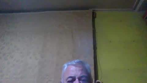 Snapshot of crmperez chatting on 06-10-26, 10:14 crmperez online show from 06-10-26, 10:14