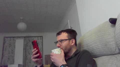 Cropper online show from 02-19-25, 06:54