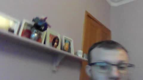 Cropper online show from 11-23-25, 03:45