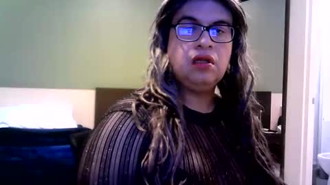 Linda Cross online show from 10-30-25, 10:32