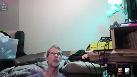 Crownandkat online show from 01-18-26, 09:07