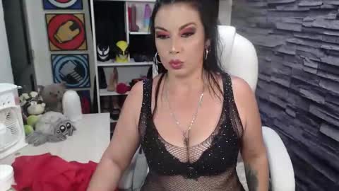 cruela_deviil online show from 02-24-26, 10:19