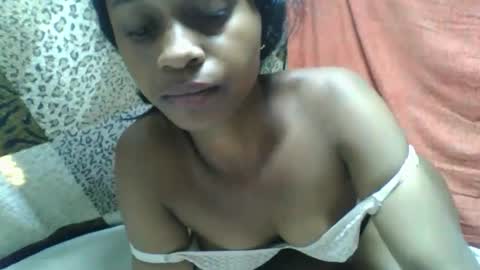 Snapshot of crush069 chatting on 09-25-25, 05:33 crush069 online show from 09-25-25, 05:33