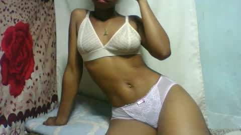 Snapshot of crush069 chatting on 10-16-25, 02:51 crush069 online show from 10-16-25, 02:51