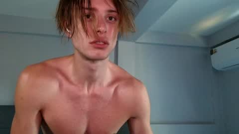 Lin inst lingoodyy online show from 02-01-25, 04:14