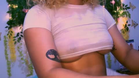 crysrus online show from 12-23-24, 01:08