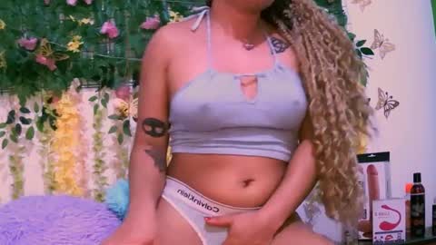 crysrus online show from 10-04-25, 02:09