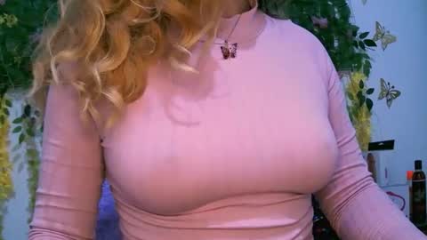 crysrus online show from 10-24-25, 01:03