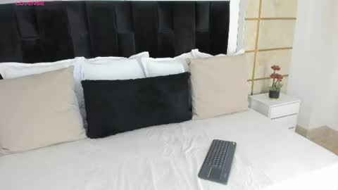 Crystal Rose  online show from 07-22-26, 03:31