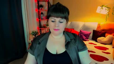 Anna online show from 04-16-26, 07:14