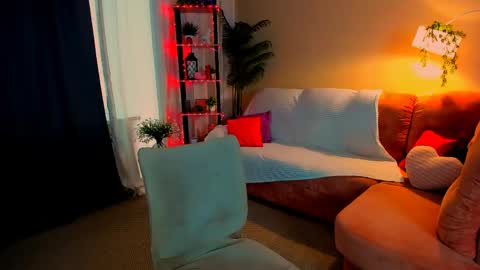 Anna online show from 04-30-26, 10:21