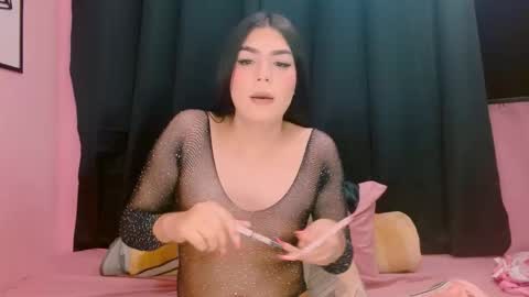 Instagram cristal espinosa1 online show from 01-11-26, 04:50