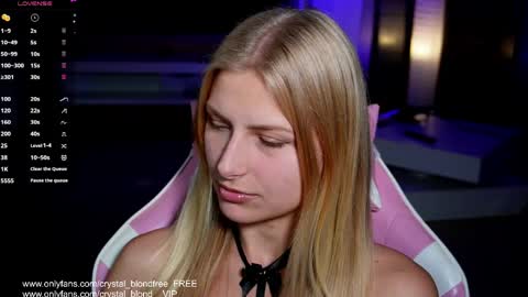 Snapshot of crystal_blond chatting on 03-31-26, 07:58 Crystal online show from 03-31-26, 07:58