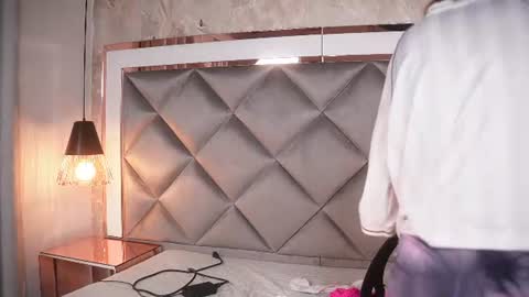 crystal_gilton online show from 07-28-26, 07:04